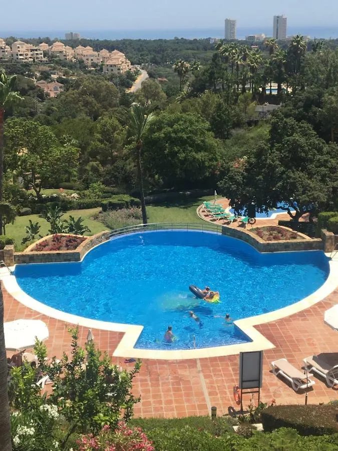 Luxury Apartment Elviria Hills 마르베야